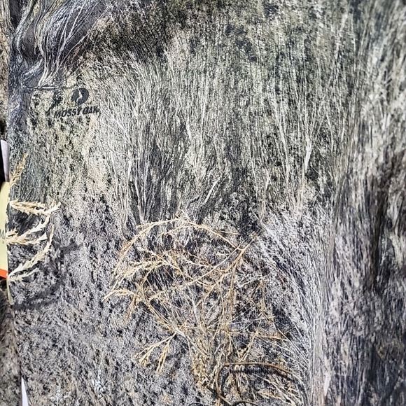 Magellan Mossy Oak Youth XS Long Sleeve Mesh Wicking Hunting Brush NWT Camo - Picture 3 of 8